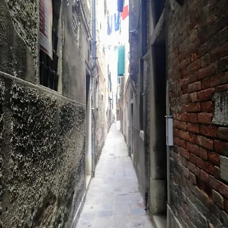 Venezia Apartment *